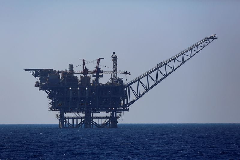 FOTO DE ARCHIVO. Una plataforma de gas israelí en el mar Mediterráneo. 1 de agosto de 2014 (REUTERS/Amir Cohen)
