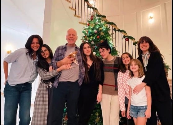 Demi Moore se ha unido al cuidado de Bruce Willis pese a estar divorciados. (Instagram/Demi Moore)