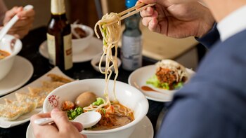 Un ramen en pleno agosto o por qué la sopa también es para el verano: “En Japón no tiene la estacionalidad que tiene en España”