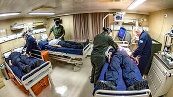 Seis integrates de la Armada