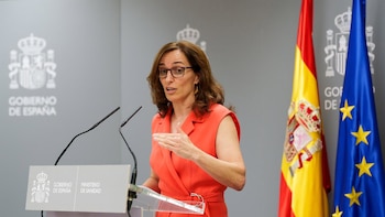 Mónica García se desmarca de