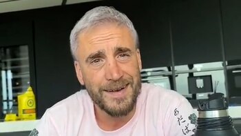 “Charlando con el abuelo campeón”: