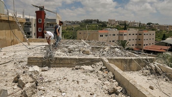 Aumentan a doce los muertos, entre ellos dos niños, por bombardeos de Israel contra Líbano