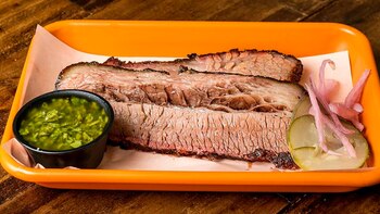 Smoke and Dough, ubicado en