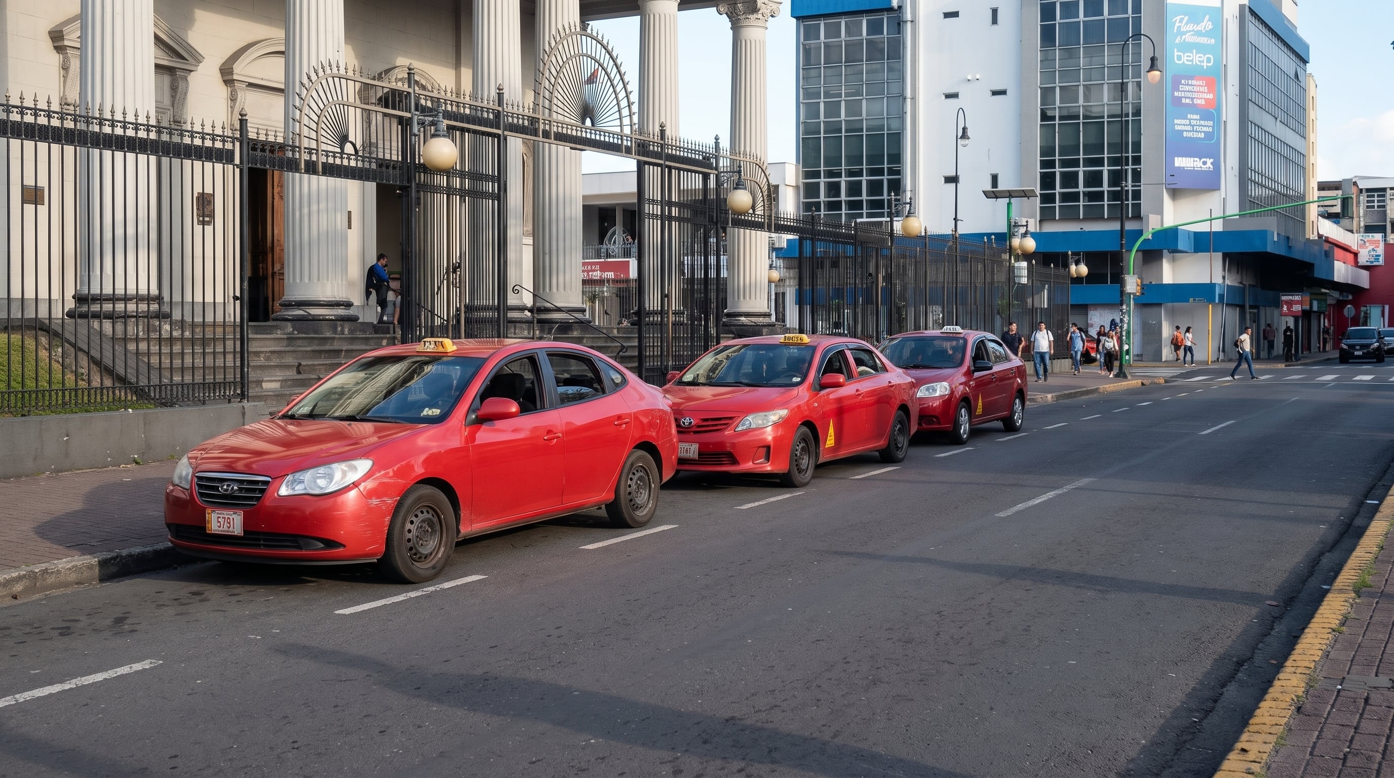 Costa Rica: Plataforma de transporte abre sus puertas a los taxis rojos y conductores podrán recibir bonos de hasta USD 200