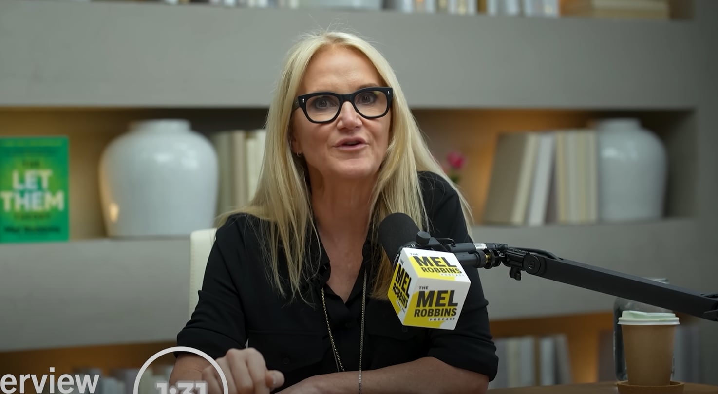 Frank Caprio y Mel Robbins durante la entrevista en el pódcast de la autora. El juez compartió su visión sobre la compasión, la justicia y su lucha contra el cáncer