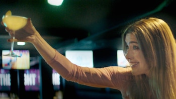 Clari Alonso brindó con Sernova