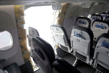 El NTSB expone la falta de comunicación sobre características de seguridad críticas del avión, complicando la reacción ante una emergencia. (NTSB/REUTERS)