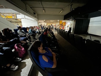 Películas en estación del metro