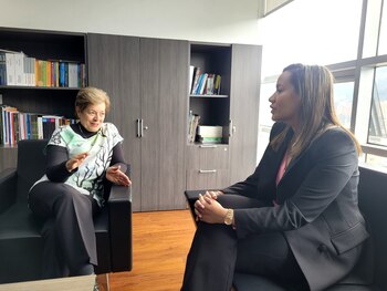 Carolina Corcho y Gloria Inés