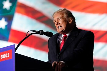 ARCHIVO - El expresidente Donald