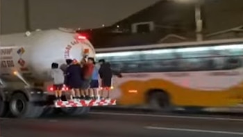 Niños viajan desde Comas hasta