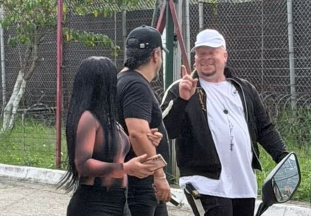 La concejala pidió explicaciones por la presencia del artista en el centro carcelario - crédito @claudiacarrasq