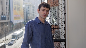 Entrevista a Pol Guash tras el lanzamiento de su nuevo libro 'Reliquia'. (Alejandro Higuera López/Infobae)