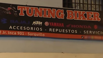 Las cámaras de videovigilancia instaladas en el taller podrían aportar imágenes sobre la llegada de los involucrados y su posterior huida - Créditos: Captura de pantalla de Latina.