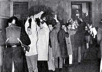 La Noche de los Bastones