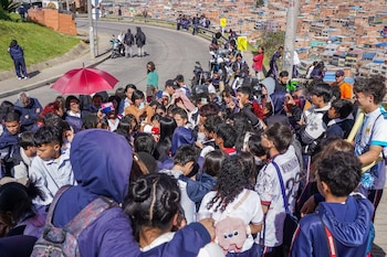 La comunidad del colegio Sierra Morena reclama por la lista de equipos Stem prometidos, como kits de robótica y electrónica, y exige pronta solución al conflicto - credito Miniterio de Ciencia/X