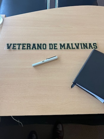 El proyecto propone entregar calcomanías