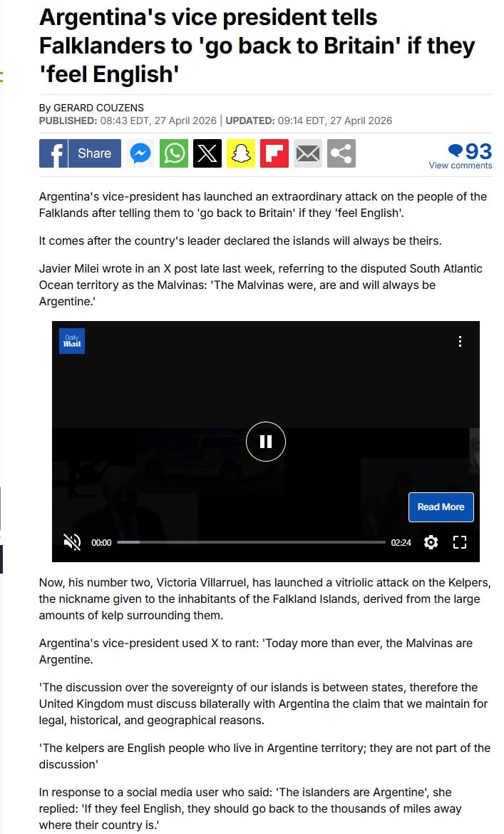 Una captura de pantalla de un artículo del Daily Mail que destaca las declaraciones de Victoria Villarruel sobre los habitantes de las Islas Malvinas y su identidad británica.