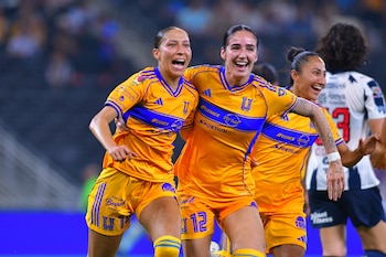 (Cortesía: Adrian Villanueva / EMX imageStudio Sport)