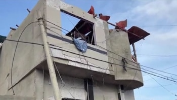 Dilincuentes dinamitan un barrio en