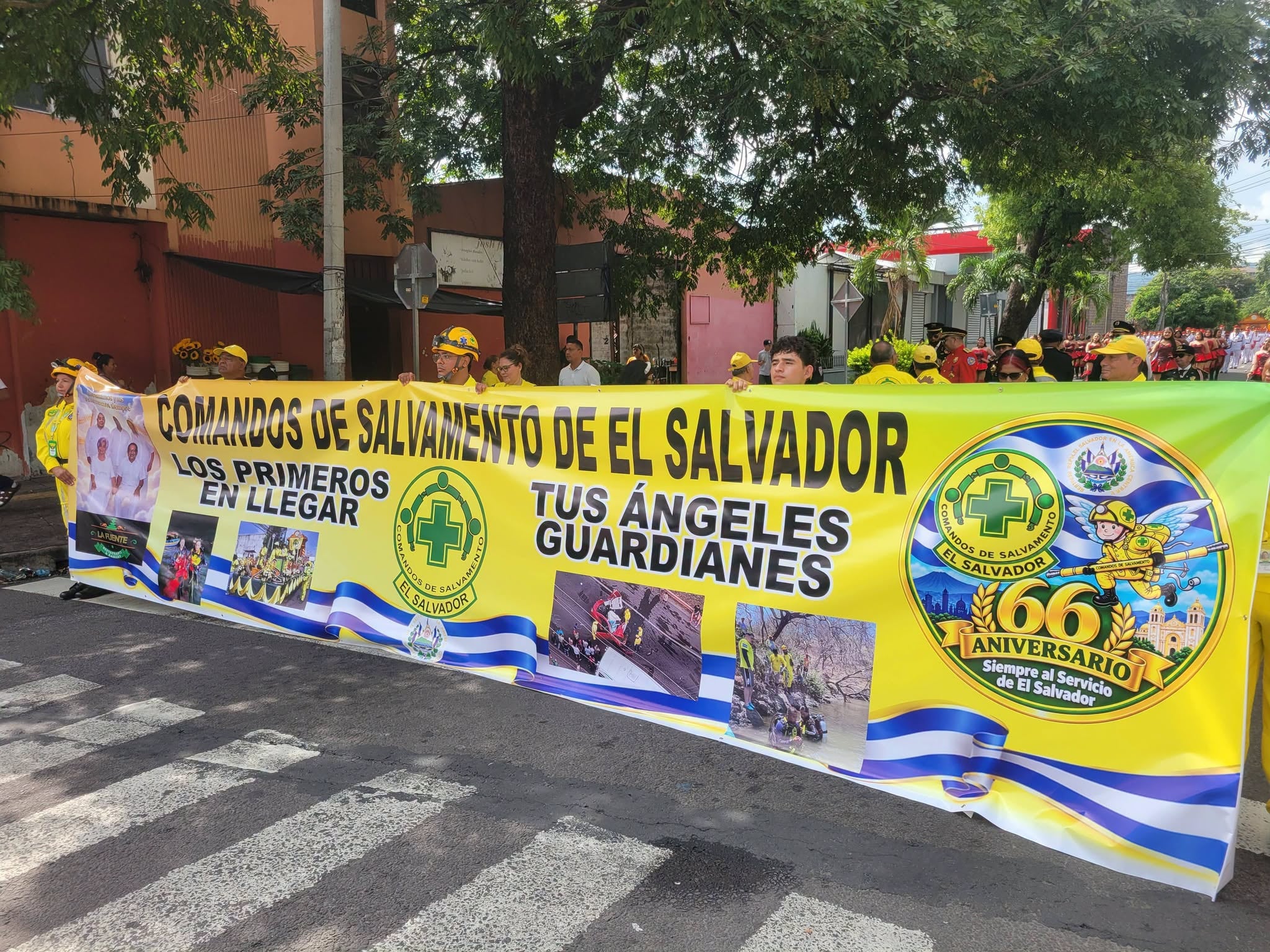 La organización, que suma 33 seccionales en El Salvador, alista su expansión hacia el oriente del país mientras refuerza una red de atención humanitaria sostenida por miles de voluntarios (Foto cortesía Comandos de Salvamento)