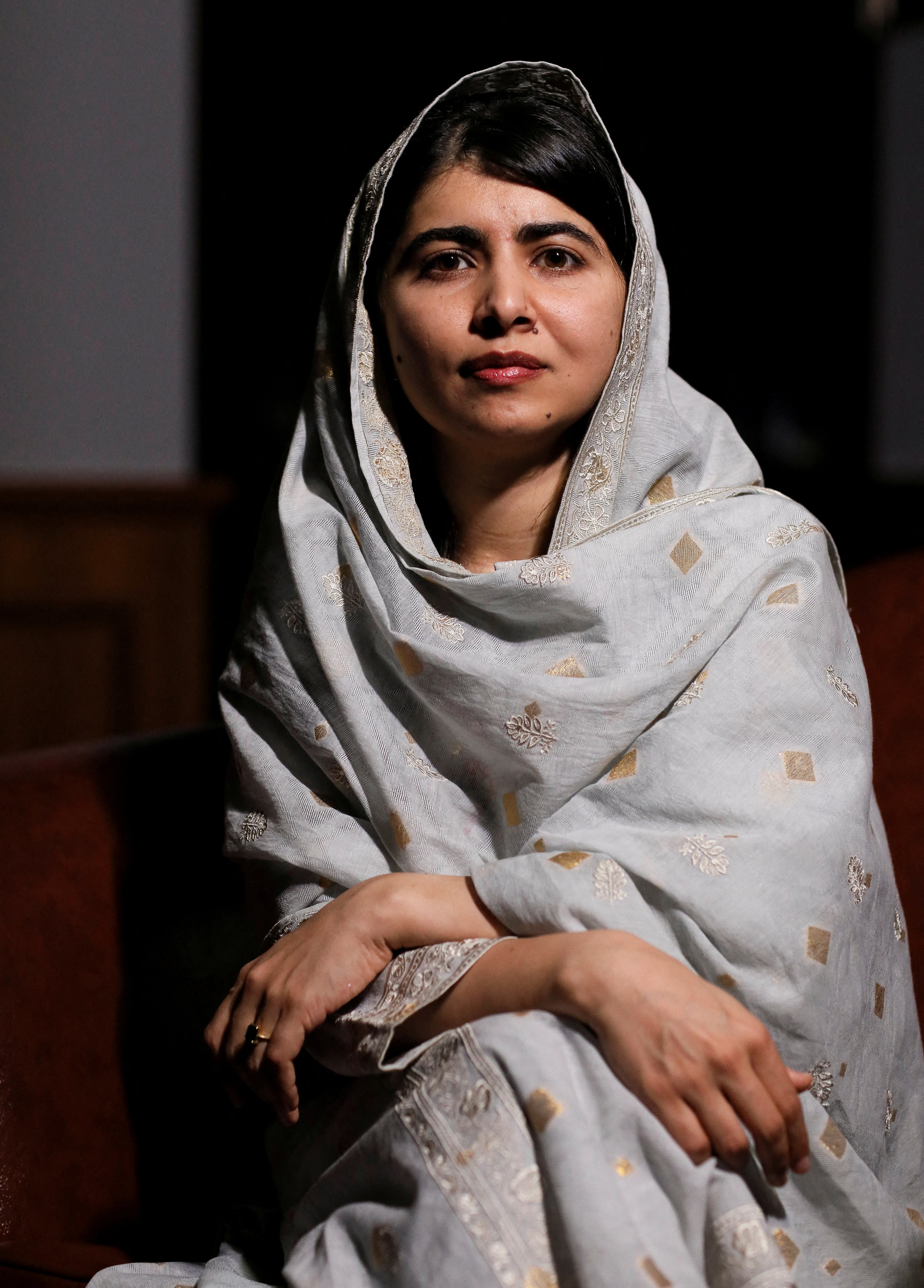 Malala afirma: “Las niñas afganas no se rinden. Tienen valentía y determinación, pero necesitan que el mundo esté a su lado” (Foto: REUTERS/Sumaya Hisham)