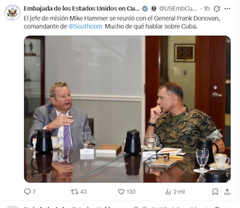 La Embajada publicó el encuentro entre Hammer y Donovan este lunes en redes sociales, acompañado de una fotografía, sin precisar agenda ni acuerdos. La publicación se produjo dos días después de que el jefe del Comando Sur lanzara un mensaje directo a la población cubana.