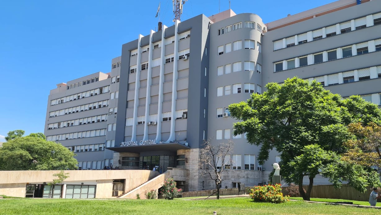 La víctima fue derivada de urgencia al Hospital Central