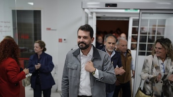 Álvaro Sánchez Cotrina gana las primarias y se convierte en el nuevo secretario general del PSOE de Extremadura