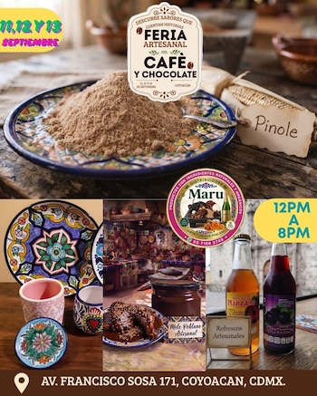 Cartel publicitario con pila de pinole, mazorca de maíz, mole poblano, cerámicas artesanales, refrescos de manzana y arándano, información de fecha y lugar
