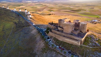 ‘12 meses, 12 castillos, 12