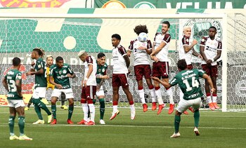 Para ingresar tanto al país