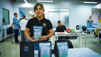 La estrategia amplió su alcance nacional para abrir puertas al financiamiento. El reporte detalla montos aprobados y respaldo, mientras avanza el registro de nuevos negocios en el país. Qué viene después es la clave (Foto cortesía CONAMYPE)