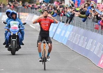 Caruso ganó su primera etapa