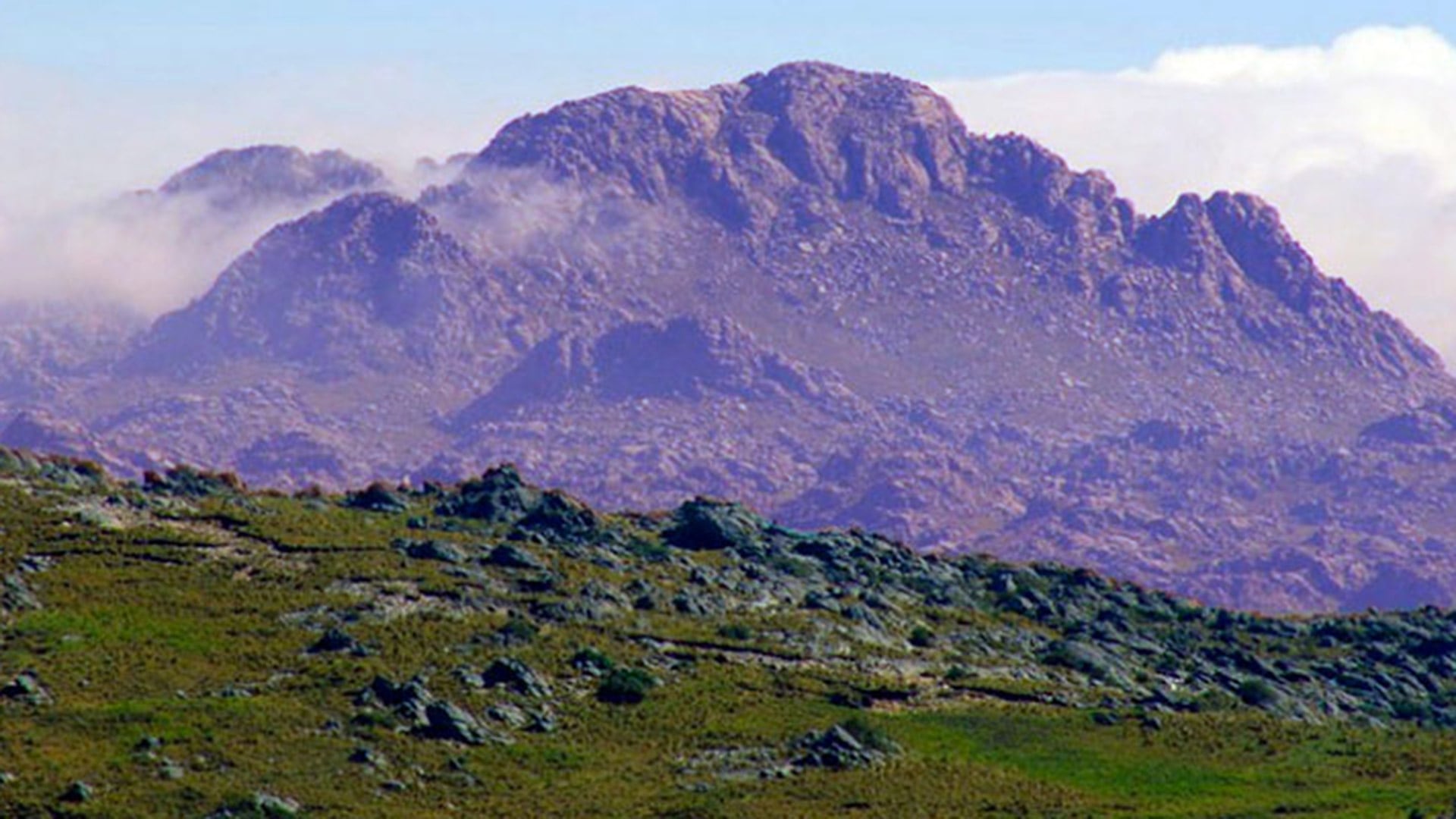 El cerro Champaquí es la cumbre más alta de la provincia de Córdoba