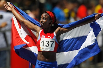 En la imagen, la atleta