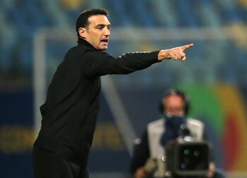 Lionel Scaloni habló en conferencia