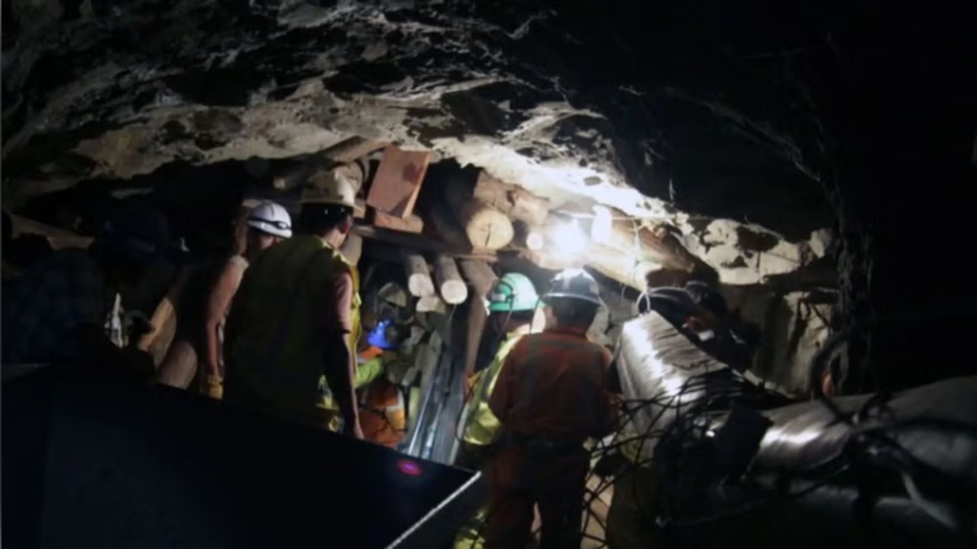 Derrumbe en mina de Puno: Dos mineros muertos en socavón de Palca