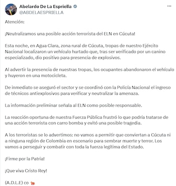 El presidente informó que los ocupantes del vehículo huyeron en una motocicleta al advertir la presencia de las tropas. - crédito @ABDELAESPRIELLA/X