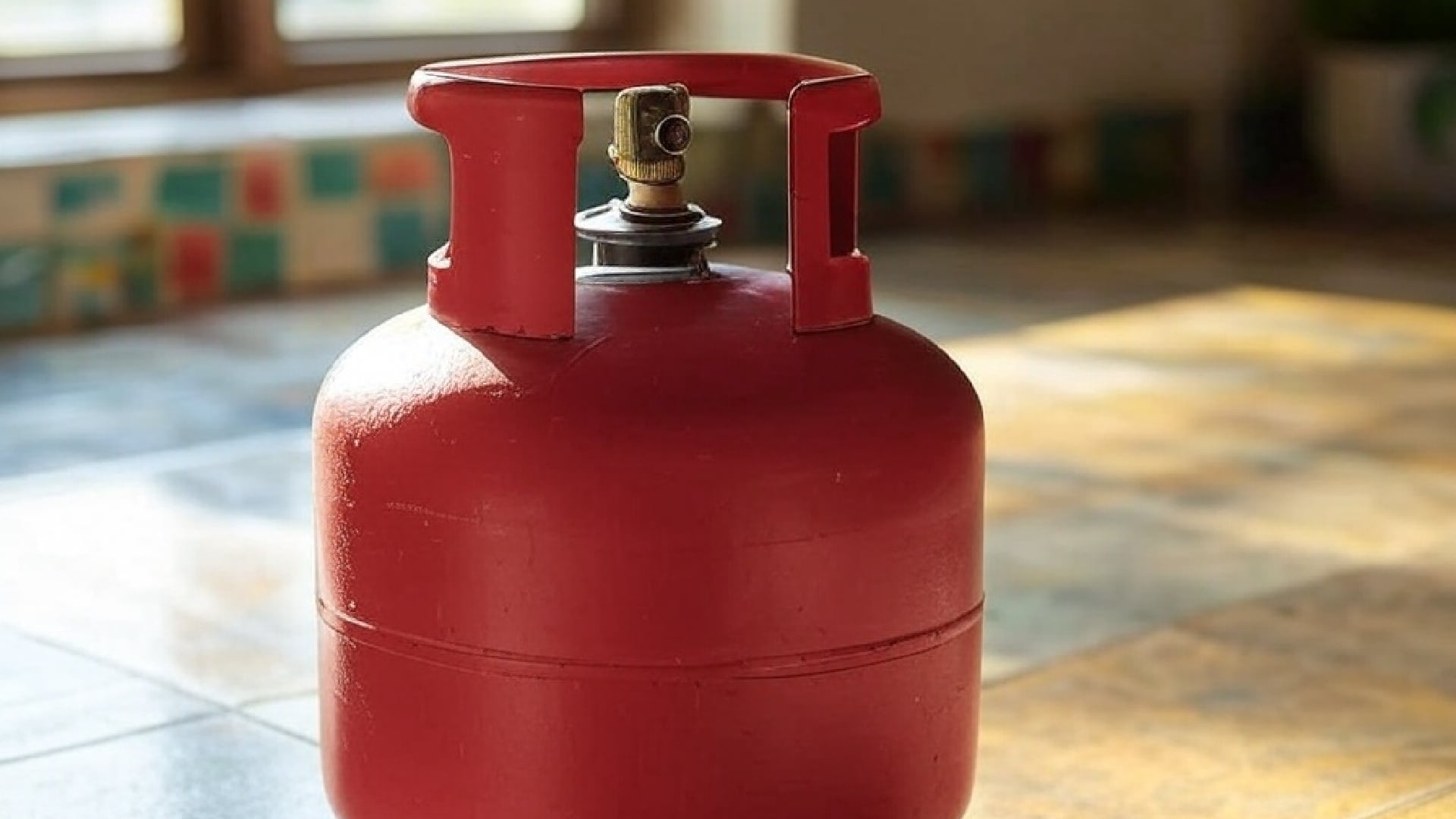 La consulta semanal de precios máximos de gas LP permite a los consumidores conocer tarifas actualizadas según su región. - (Gronk)