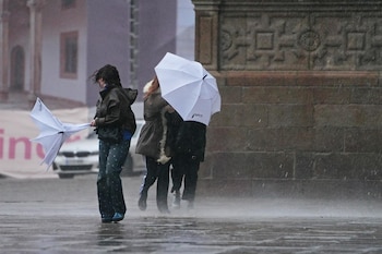 Lluvias y viento durante una