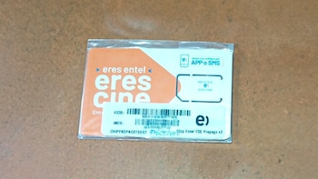 INPE interviene a dos abogados que pretendían ingresar con un celular y un chip al penal de Arequipa. (Foto: INPE)