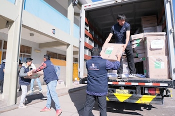 Jornada electoral bajo presión: fallas en la entrega de materiales dejan fuera a decenas de miles de electores