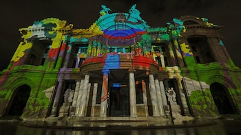 “Memoria Luminosa IV” transforma Palacio de Bellas Artes con videomapping en CDMX