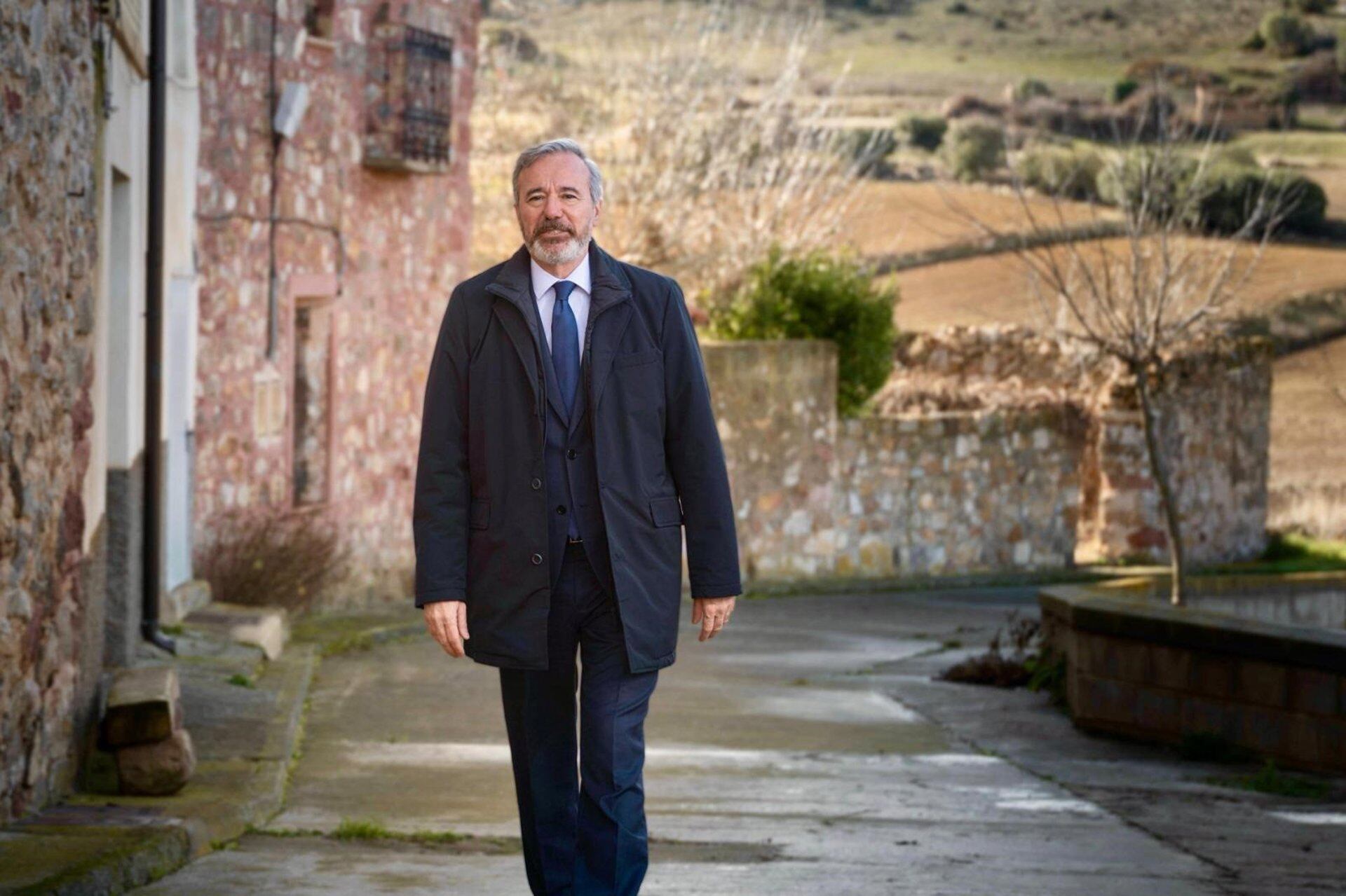 Jorge Azcón, presidente del Gobierno de Aragón traslada su esperanza de que “la dictadura de Maduro pueda acabar cuanto antes” (Europa Press)