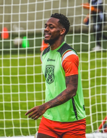El técnico explicó que la rebeldía de Jhon Durán y Yáser Asprilla es normal debido a la etapa de la juventud que viven-crédito @envigadofc/Instagram