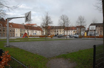 Spaans Kasteelplein. (Oficina oficial de Turismo de Gent)