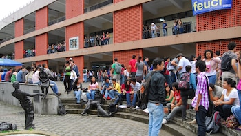 Universidad de Costa Rica destina USD 1.1 millones para aumentar beneficios de becas y reforzar el apoyo a estudiantes de menores ingresos