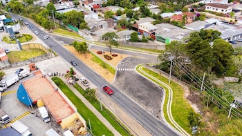Obras Públicas inaugura un nuevo acceso vial clave para los destinos turísticos de la costa salvadoreña